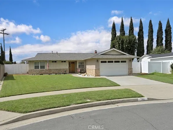 744 Mathewson Ave, Placentia, CA 92870