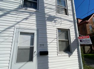 233 N East St, Carlisle, PA 17013