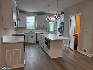 5th image of 4403 Oglethorpe St