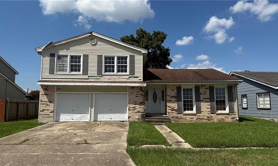 1st image of 3860 Redbud Ln