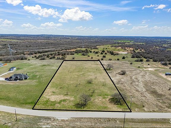 4th image of 160 Rolling Hills Blvd