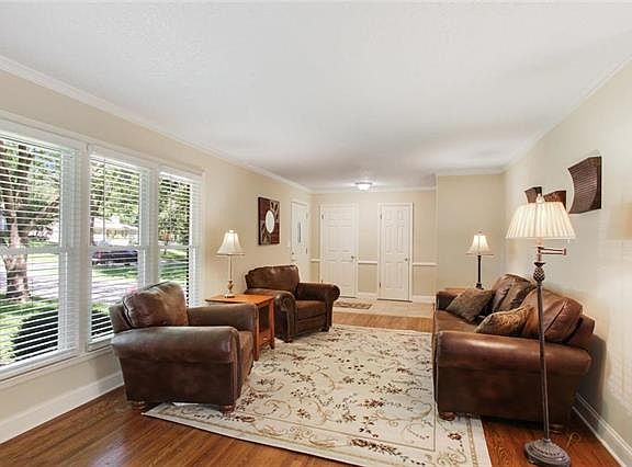 5th image of 8109 Dearborn Dr
