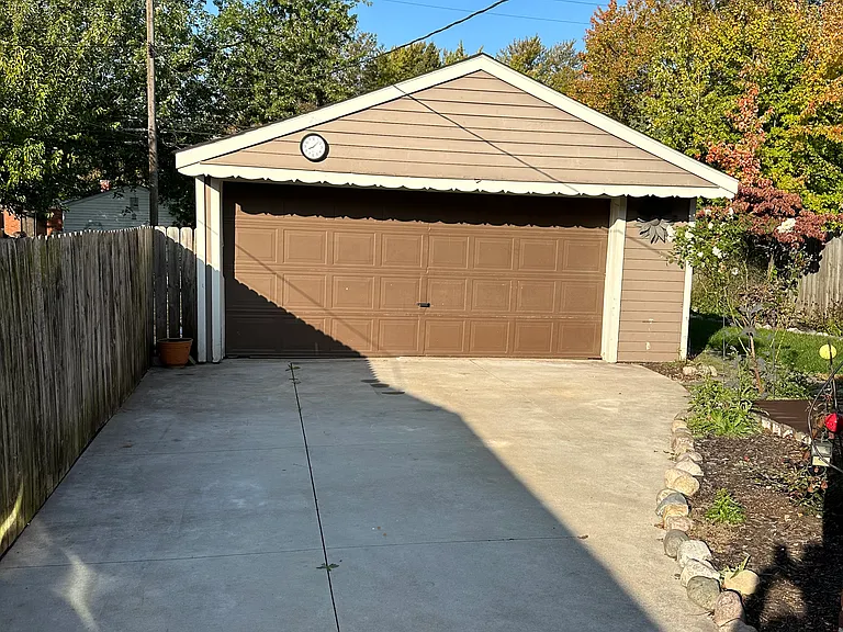 7928 Birch St — Photo 27