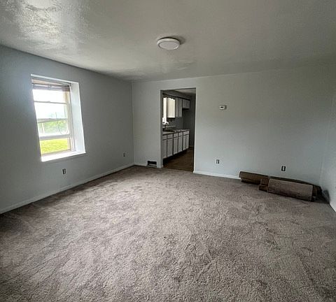 4th image of 2000 Marshall Rd #A