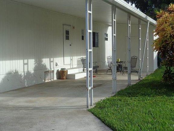 4th image of 6617 NW 29th Pl