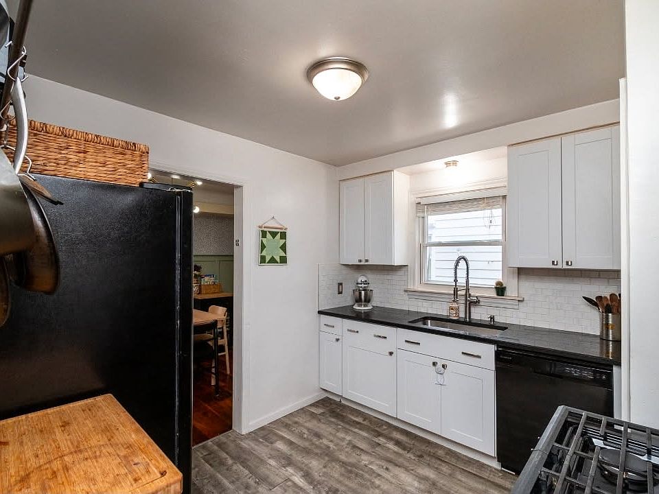 517 N Stephenson Hwy, photo 6