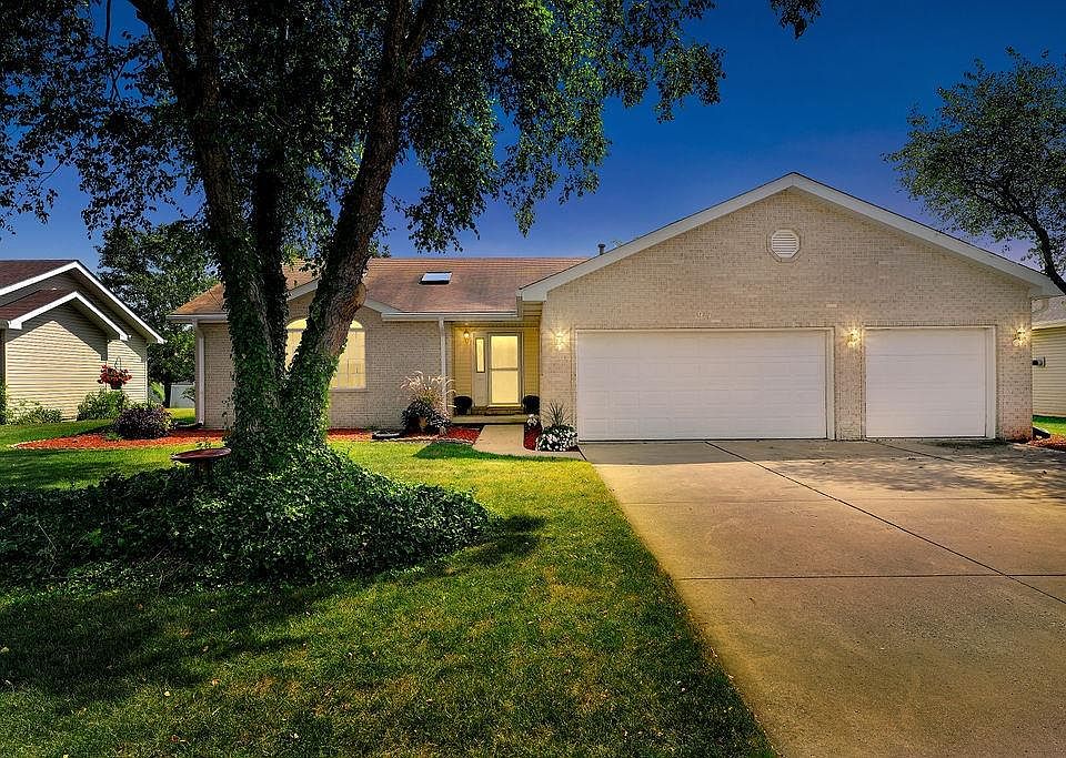 1st image of 917 Sunflower Ln