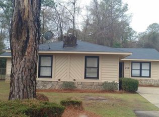 219 Scarborough Rd, Centerville, GA 31028