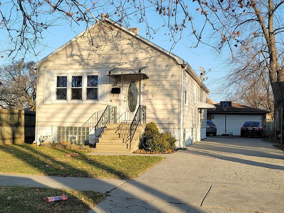1st image of 14507 Blaine Ave