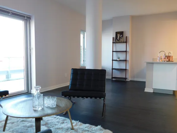 34 Berry Street image 1 of 12