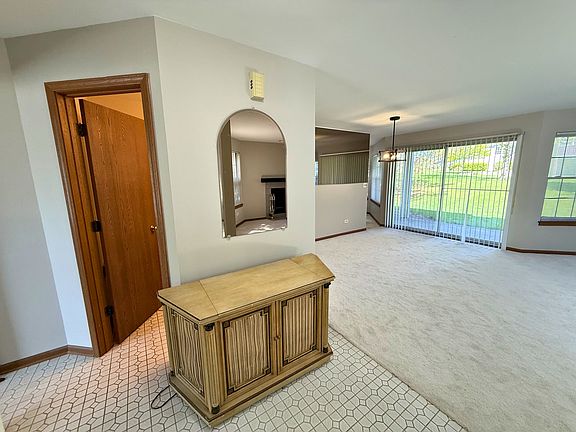 5th image of 1111 Saint Andrews Ct #0