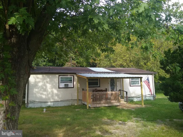 1521 Dudley Corners Rd, Millington, MD 21651