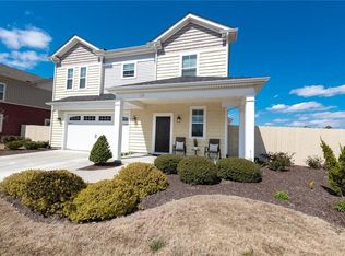 1924 Merano Ln, Chesapeake, VA 23322