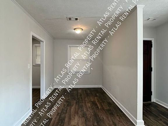 5th image of 3871 Sherwood Dr