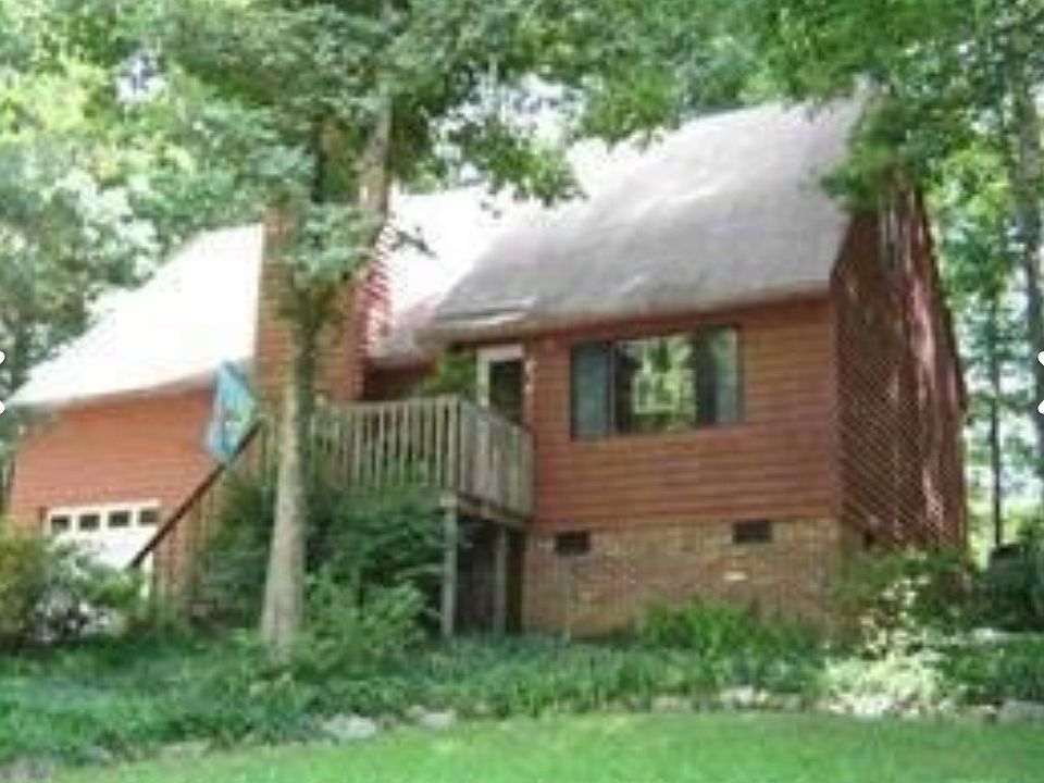 1st image of 8401 Barncliff Rd #1