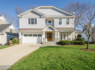 9805 Parkwood Dr, Bethesda, MD 20814