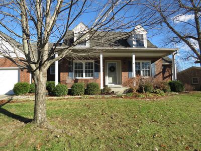 1121 Creekview Cir, New Albany, IN, 47150