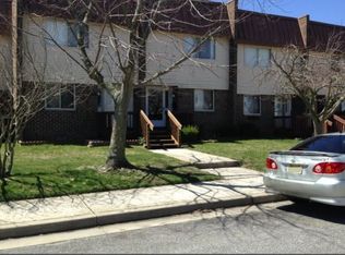 804 N Surrey Ave #603, Ventnor City, NJ 08406