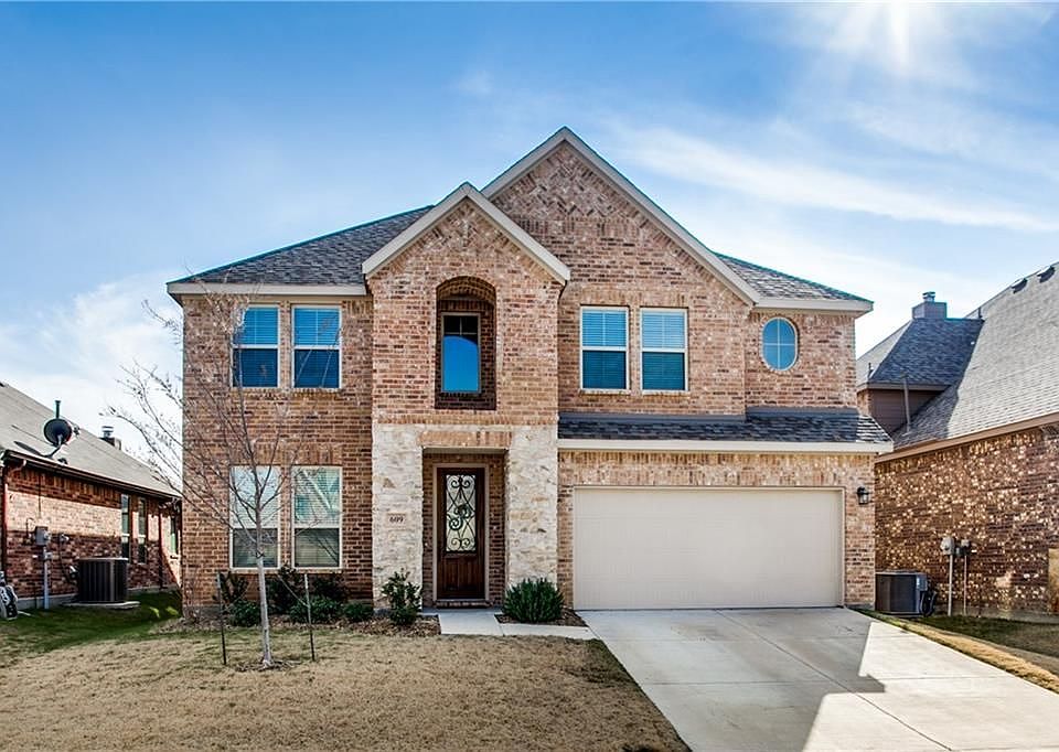 1st image of 609 Cypress Hill Dr
