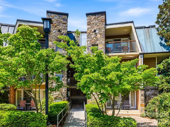 331 Bowling Park Rd, Asheville, NC 28803