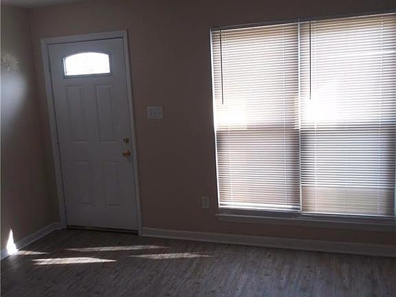4th image of 3729 Sugar Creek Cir