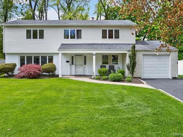84 Harriet Lane, Huntington, NY 11743