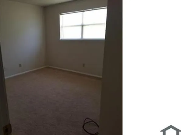 108 Village Ln #108B, Madison, AL 35758