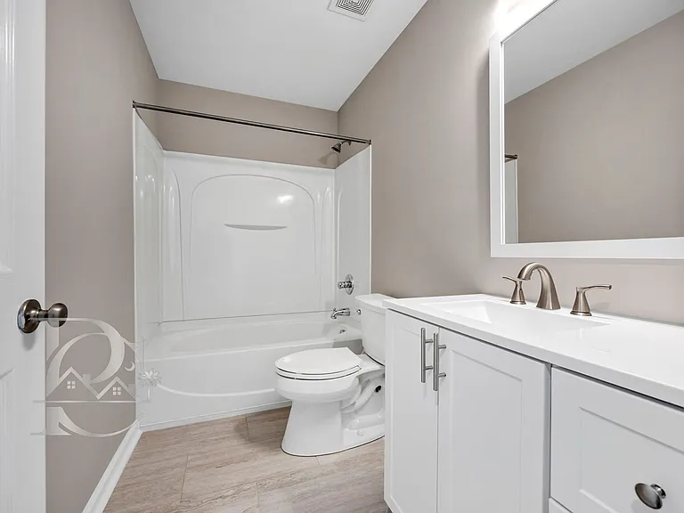 1039 Glencroft Dr — Photo 24