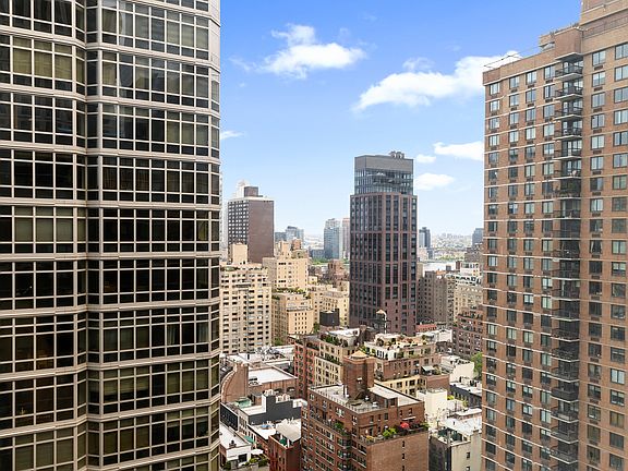 3rd image of 245 E 54th St APT 27G