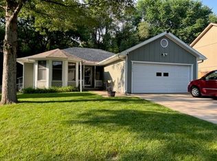 3703 Robin Ln, Saint Joseph, MO 64506