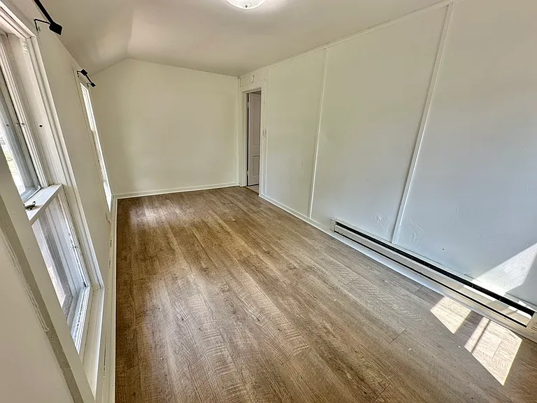 153A Brockway Ave — Photo 14