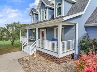 15145 Lakeport Ln, Smithville, MO 64089