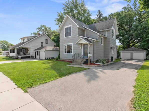 310 Union Ave, Oconto Falls, WI 54154