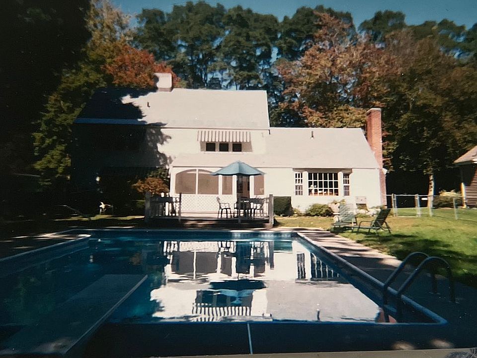 1st image of 61 Alderbrook Ln