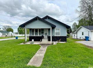 401 S 1st St, Marion, IL 62959