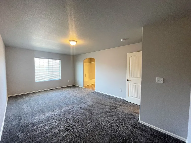 7678 Grand Fir Point — Photo 9