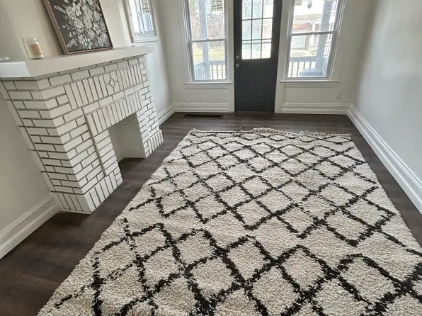 11230 Parklawn Dr #1, Cleveland, OH 44108