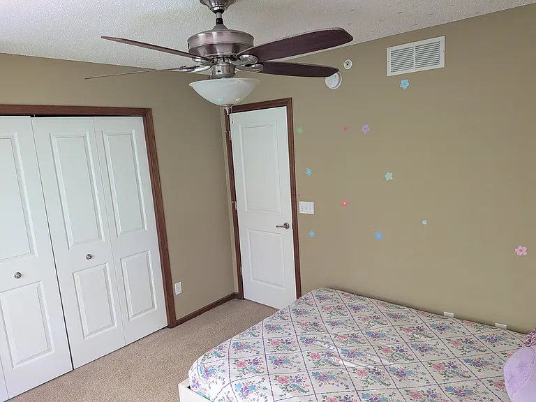 5021 Dunkirk Pl N — Photo 13