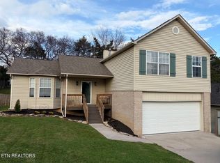 4747 Cabbage Ln, Knoxville, TN 37938