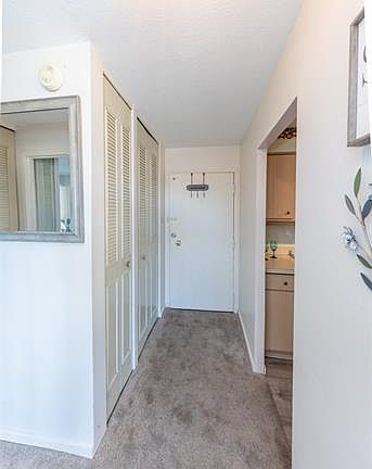 3rd image of 411 Lakewood Cir APT C602