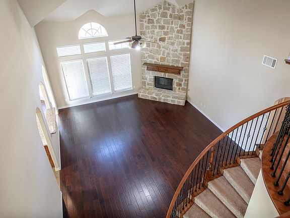 4th image of 14248 Sorano Dr