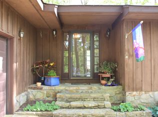 410 Fern Trl, Signal Mountain, TN 37377