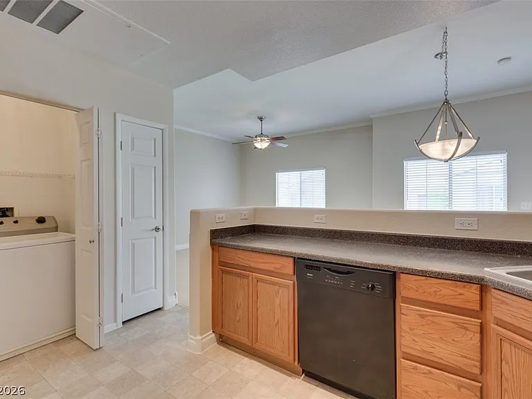 9303 Gilcrease Ave #2189 — Photo 27