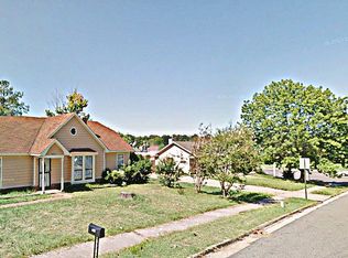 4181 Oak Wind Dr, Memphis, TN 38141