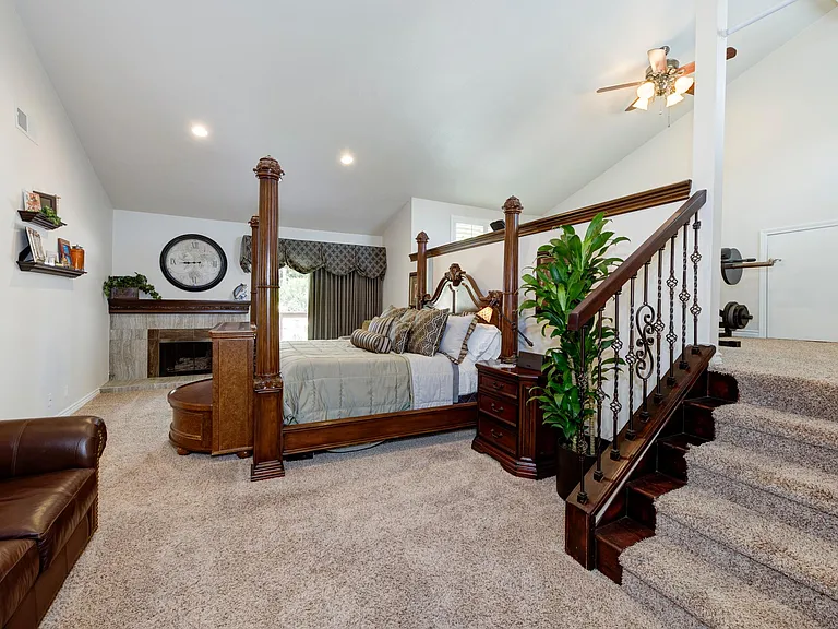 25871 Hitching Rail Rd — Photo 45