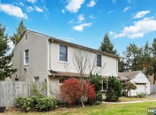 366 Spring Valley Rd, Paramus, NJ 07652