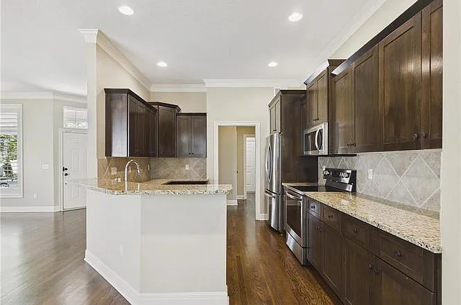 11844 S Hallet St — Photo 11