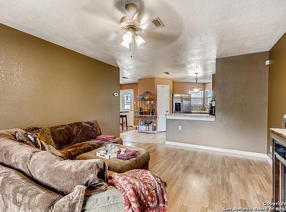 5th image of 9607 Sekula Dr