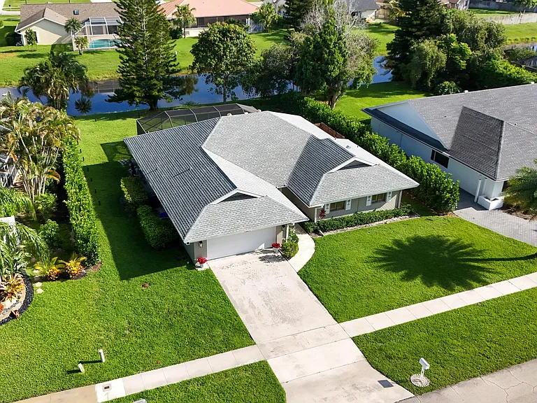 13471 Barberry Dr — Photo 28