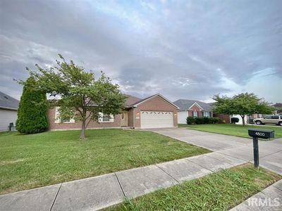 4800 Penrose Dr, Newburgh, IN, 47630